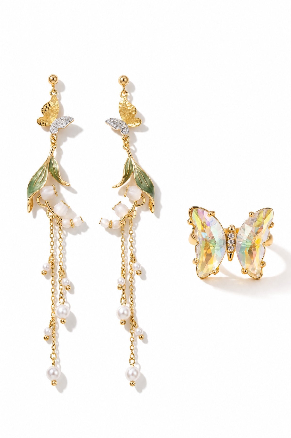 Nabi Pair, Dew — the earrings and the ring together